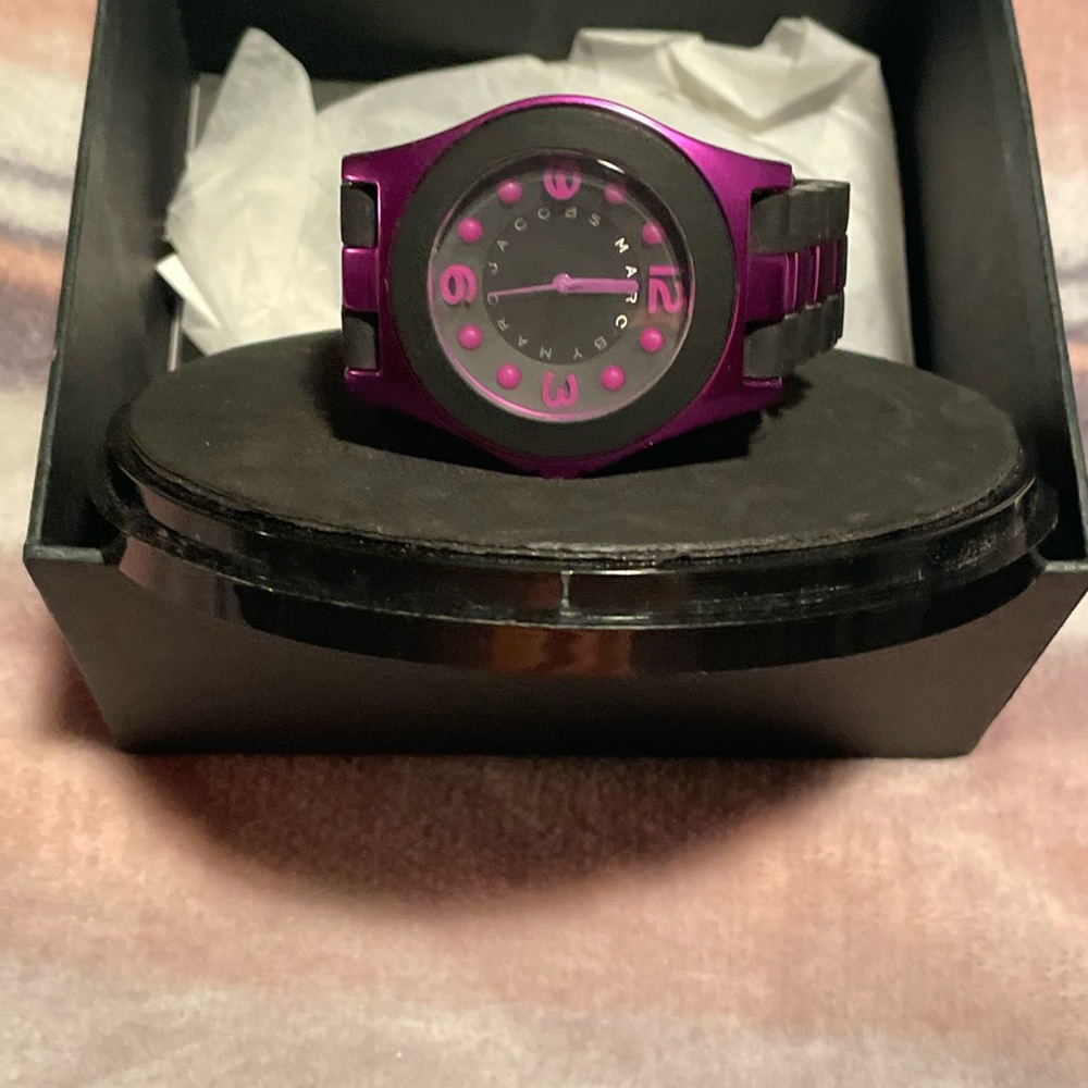 Marc by Marc Jacobs Sleek Black Gift Box